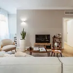 Melzo Deluxe Suite